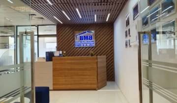 Hasil renovasi kantor PT BMB Alamanda Tower Cilandak, Jakarta Selatan