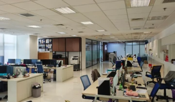 Area kerja staff kantor PT BMB, Cilandak, Jakarta Selatan